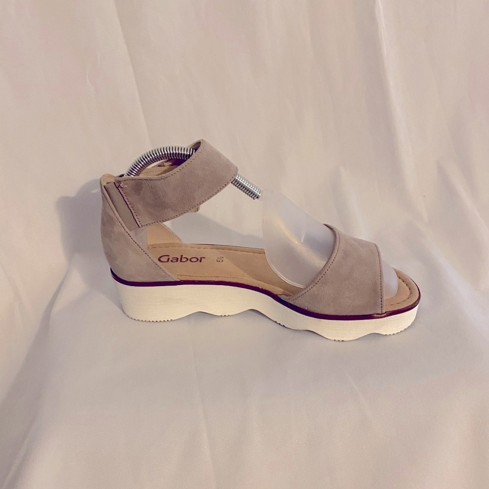 Gabor Wedge Platform Shoe